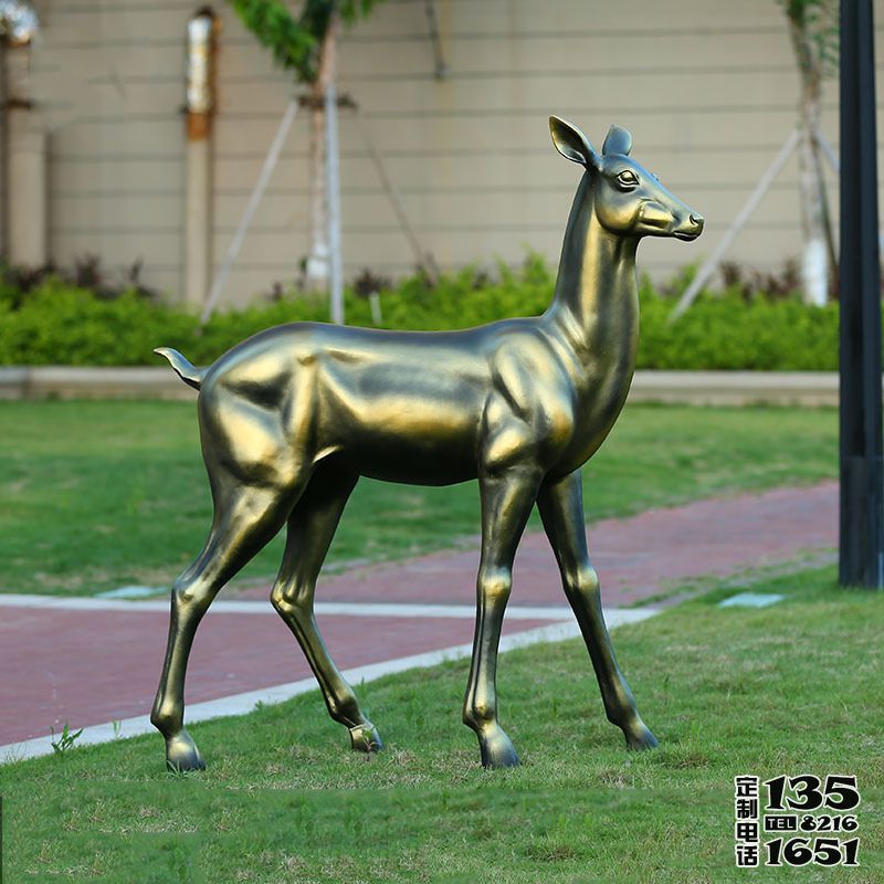公園大型仿真動物玻璃鋼仿銅鹿雕塑 公園大型仿真動物玻璃鋼仿銅鹿雕塑