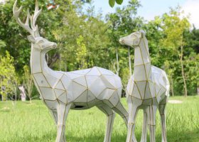 幾何太陽(yáng)能玻璃鋼戶外公園梅花鹿雕塑